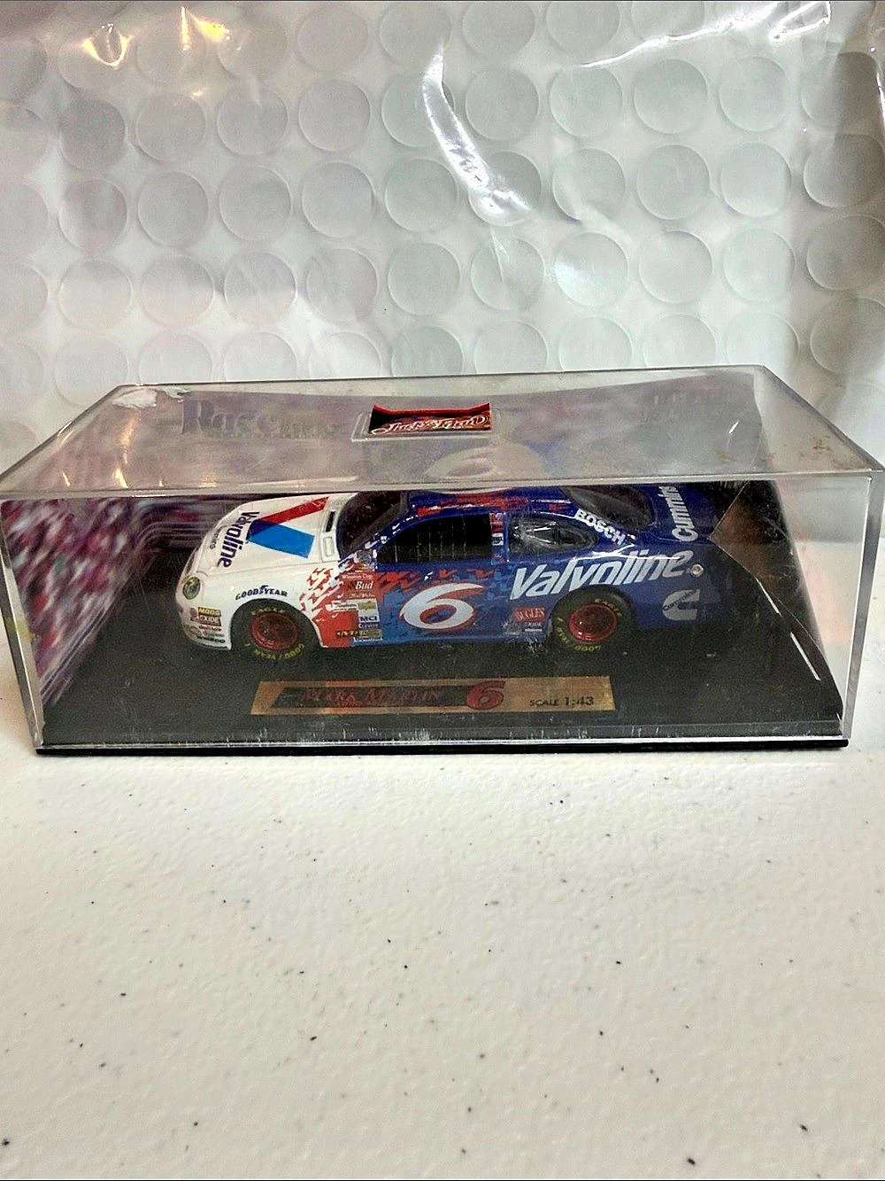 Matchbox Valvoline #6 race car Die-Cast Race Car Display